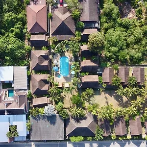 Cousin Hotel